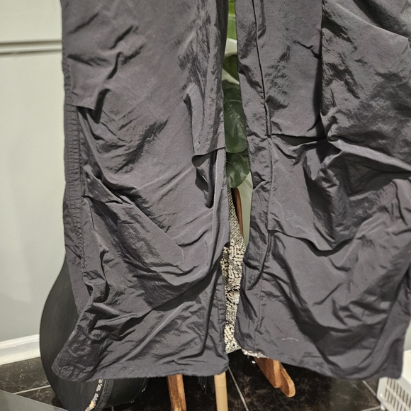 ZARA Lightweight Nylon Cargo-Style Pants | Wide Leg | Minimal Utility. Black.SM - Picture 7 of 13